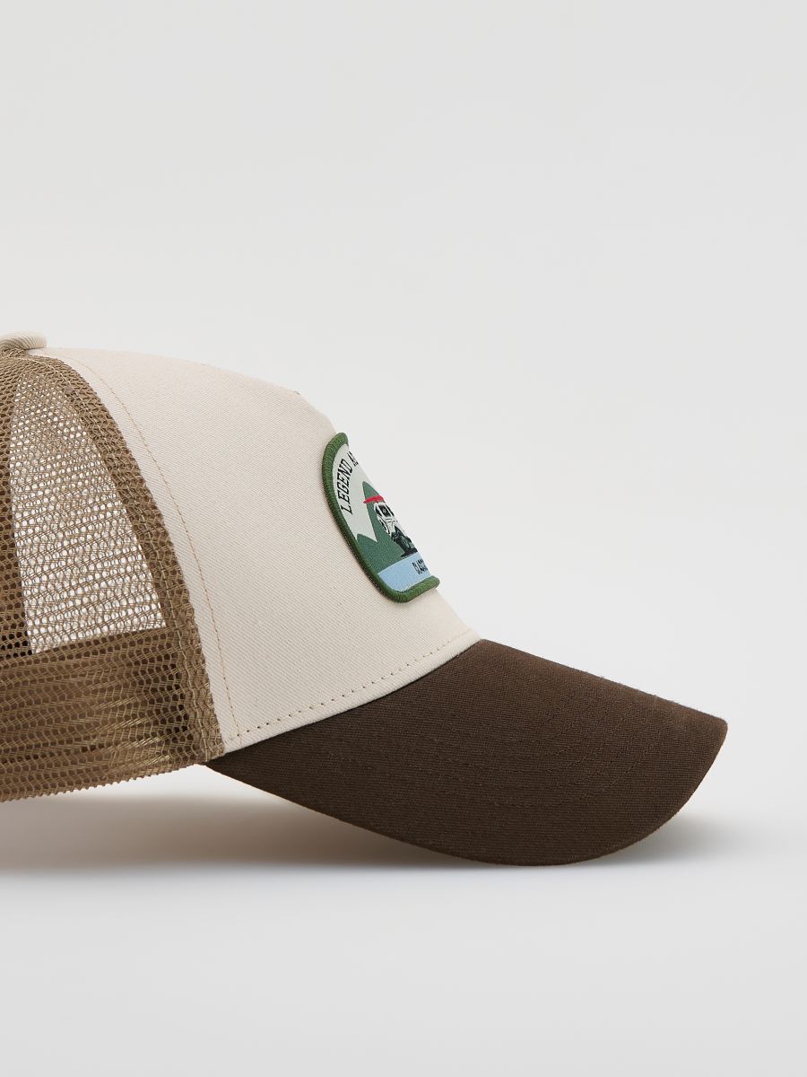 Trucker cap with patch - brown - RESERVED - 2