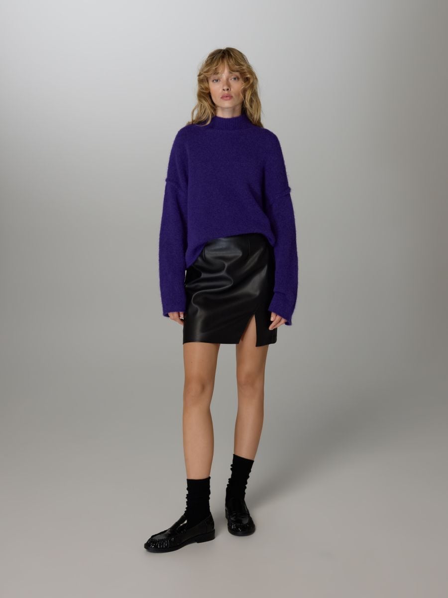 Faux leather mini skirt - black - RESERVED