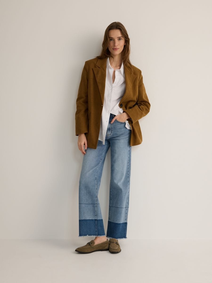 Zamszowe loafersy z klamrą Kolor zielony - RESERVED - 083CQ-87X