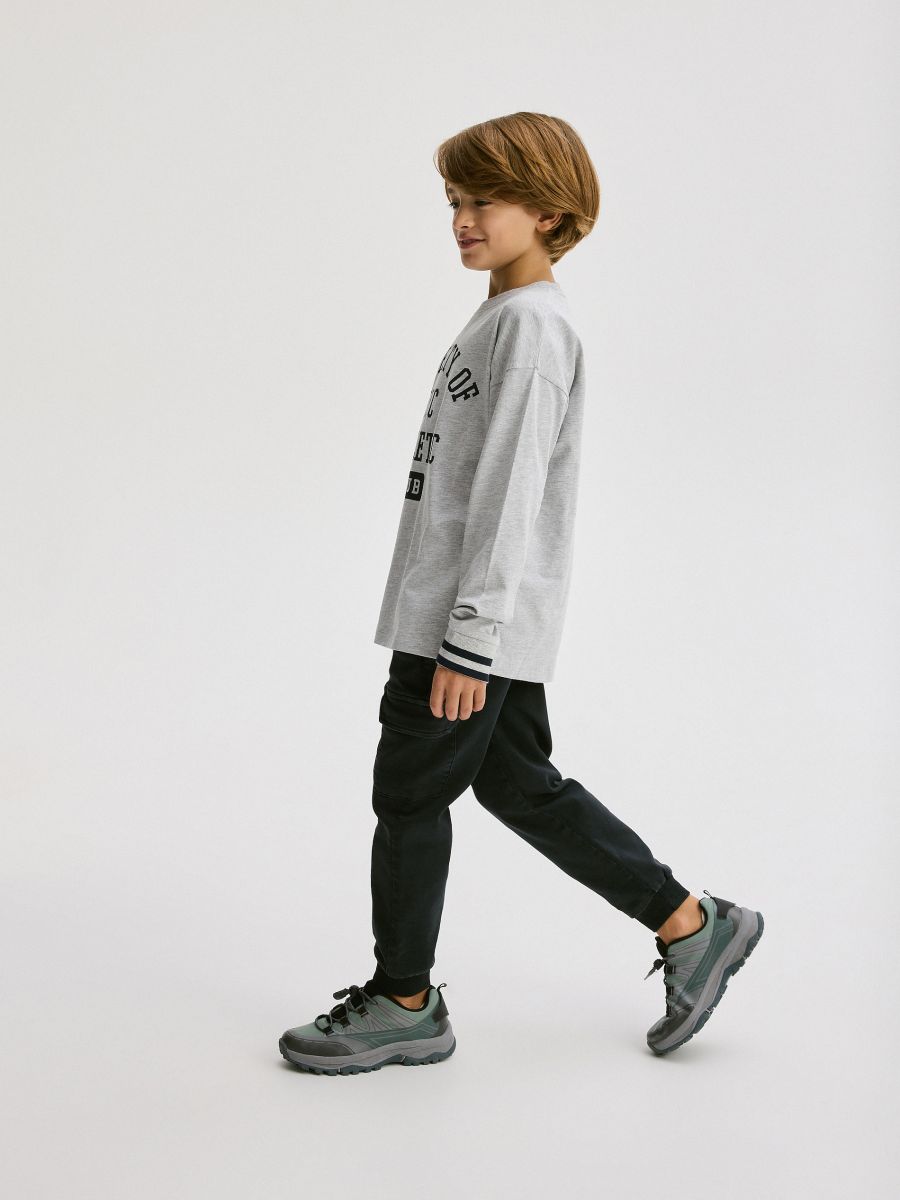 Elastične jogger pantalone s lancem - crno - RESERVED - 2