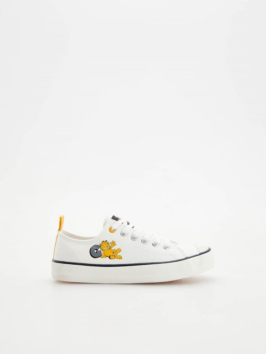 BOYS` SNEAKERS - panna - RESERVED