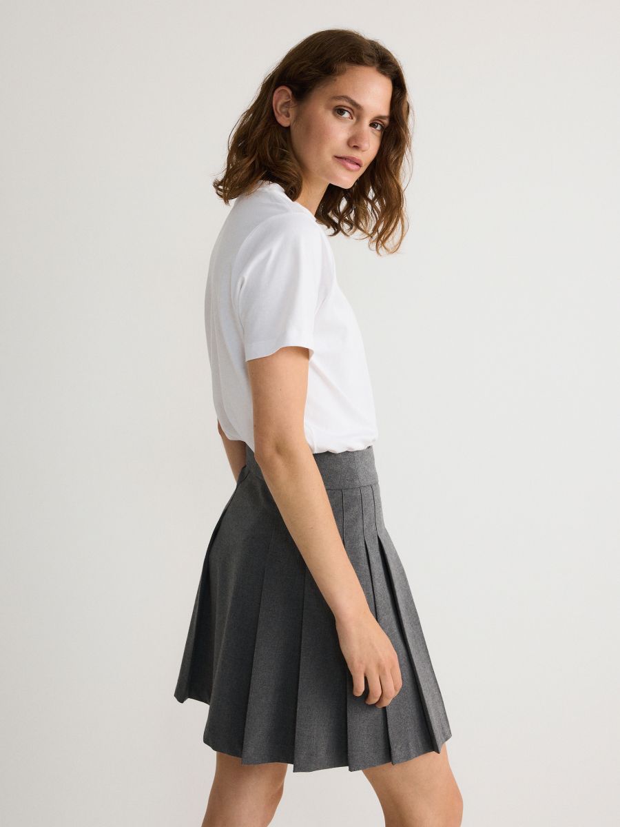 Pleated mini skirt