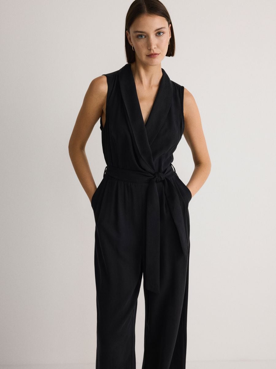 Jumpsuit i lyocell - sort - RESERVED