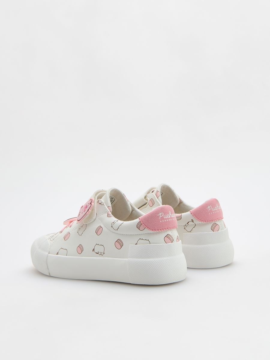 Pusheen patterned trainers - white - RESERVED - 2