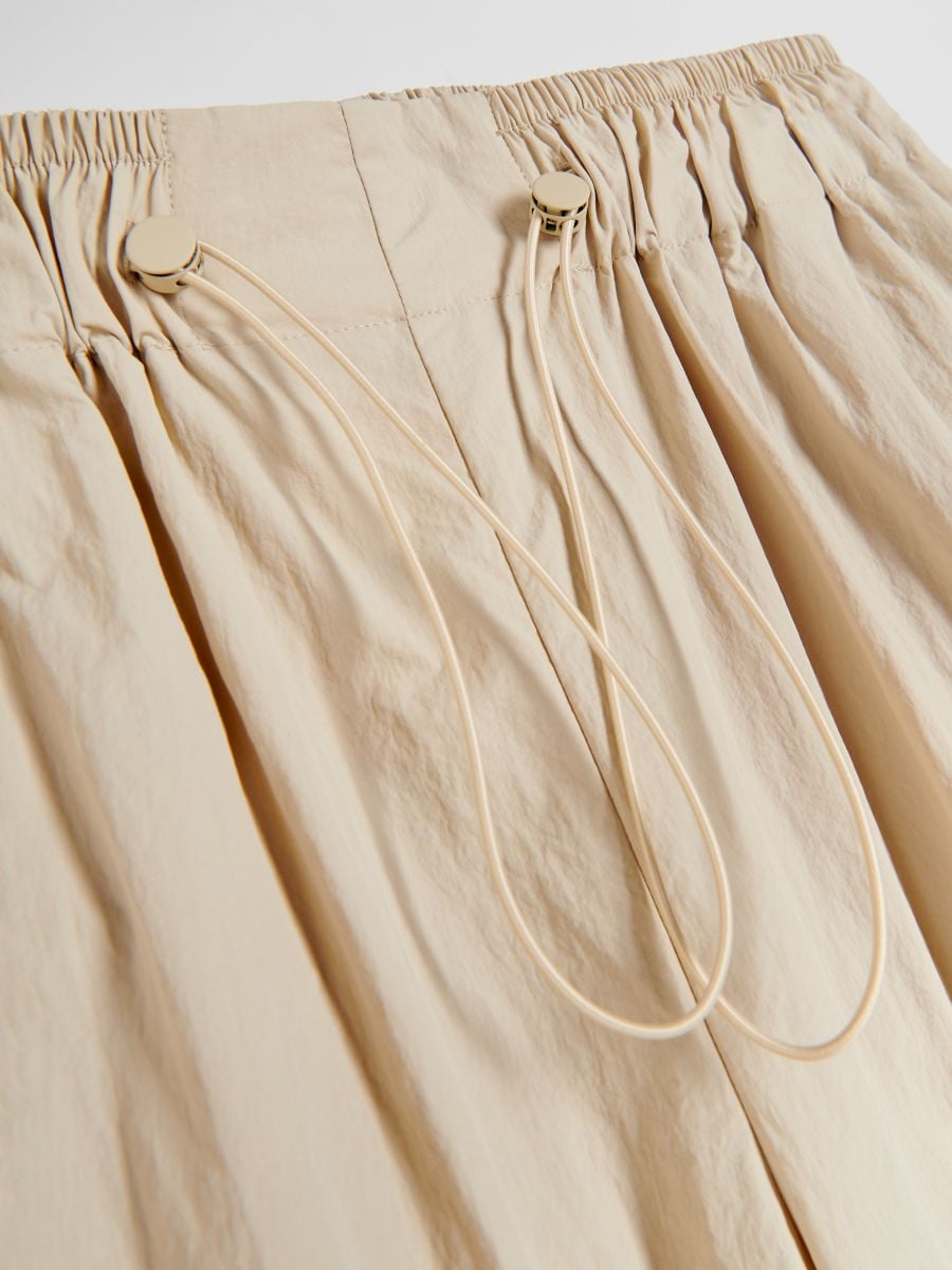 Trousers with cargo pockets - nude - RESERVED - 5
