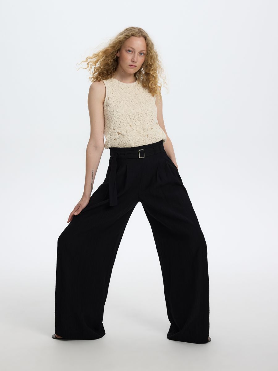 LADIES` TROUSERS & BELT - SVART - RESERVED