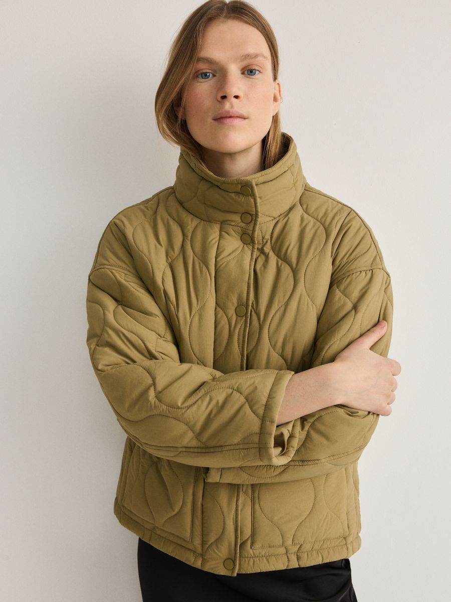 Pikowana kurtka oversize Kolor oliwkowy - RESERVED - 1110T-81X