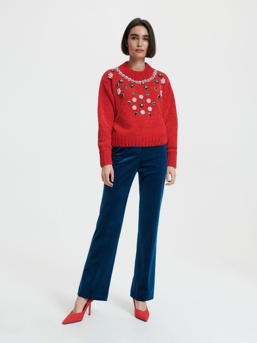 Pullover mit mehrfarbigen Steinen - rot - RESERVED - 2