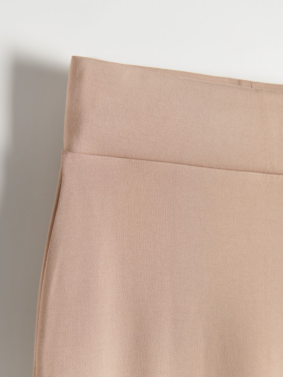 Jupe midi ajustée - Beige - RESERVED - 5