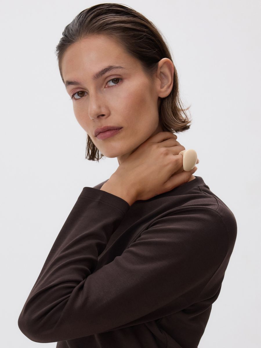 Langarmshirt aus Baumwolle - dunkelbraun - RESERVED
