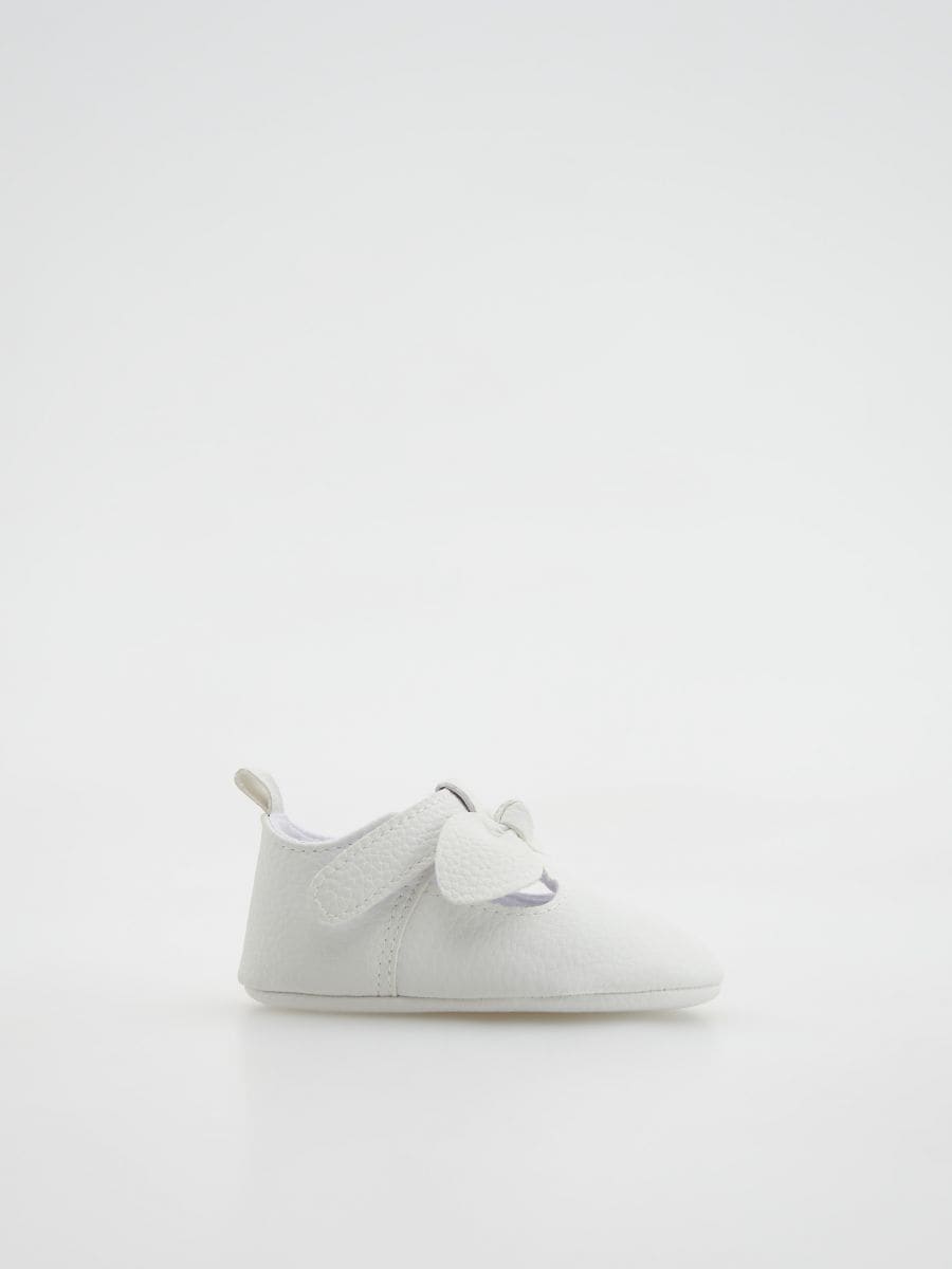 Ballerinas with bow detail - white - RESERVED - 2