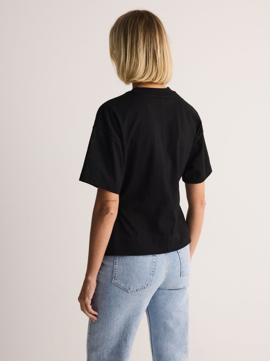 Taliowany t-shirt Kolor czarny - RESERVED - 141AF-99X