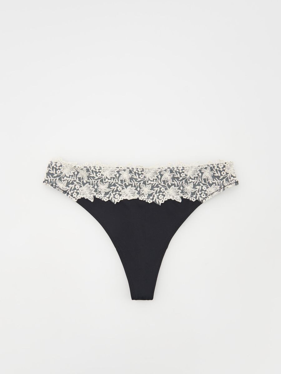 String - zwart - RESERVED - 4