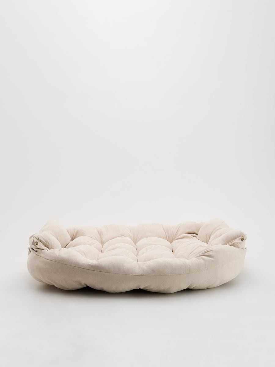 Quilted pet bed - beige - RESERVED