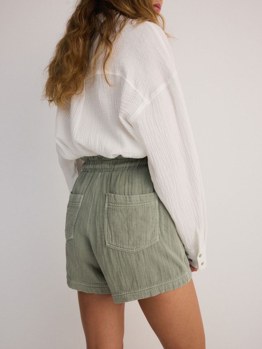 Cotton jersey shorts - pale green - RESERVED