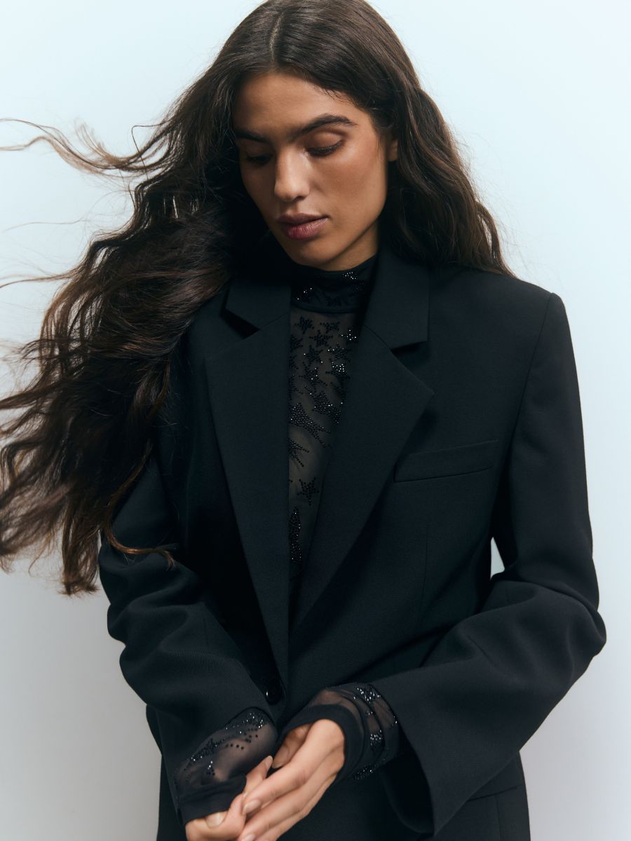 Golf s ukrasnom aplikacijom - crno - RESERVED