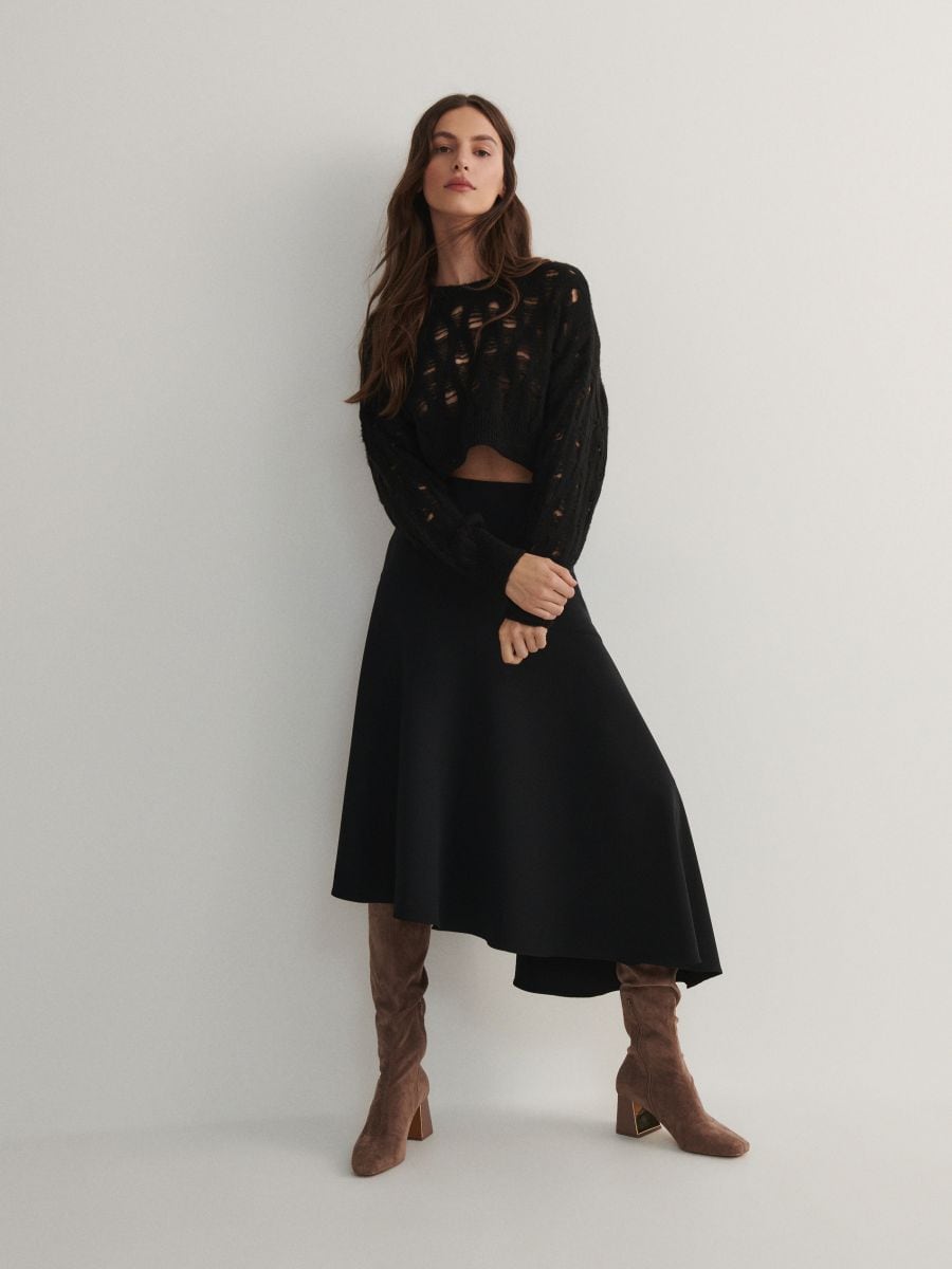 Black midi hem clearance skirt