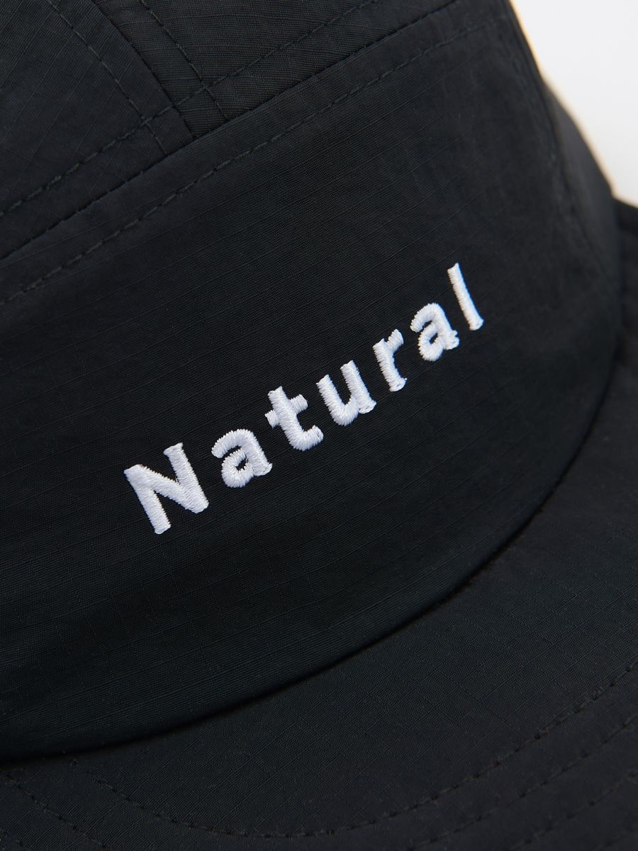 Cap with slogan - black - RESERVED - 2