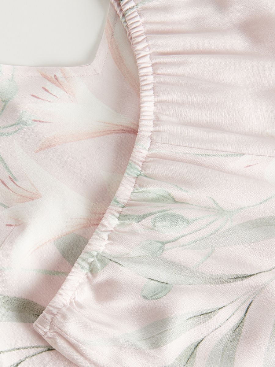 Blomstret pyjamassæt i to dele - pastellyserød - RESERVED - 6