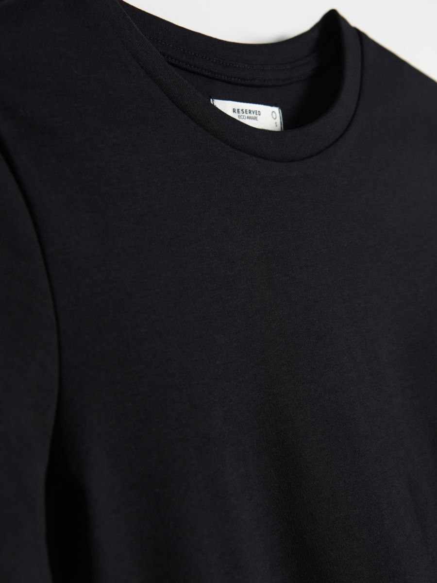 T-shirt with an asymmetrical bottom - black - RESERVED - 5