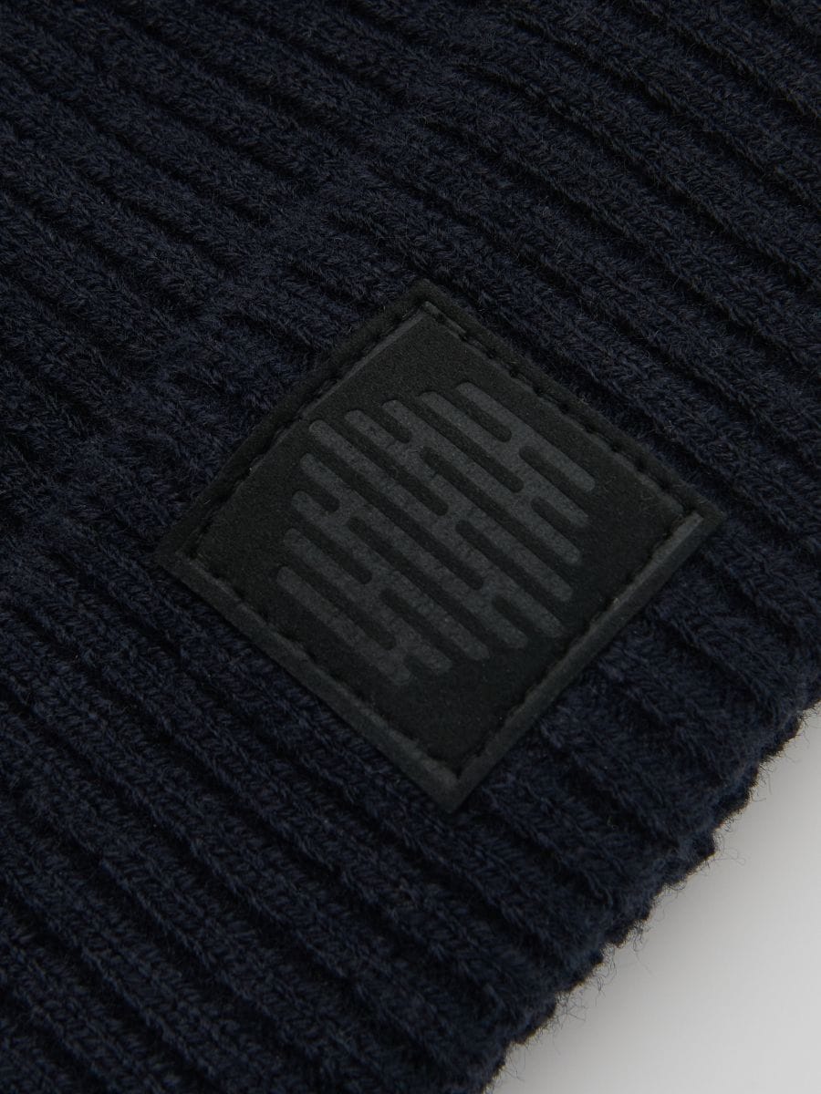 Beanie with patch - navy - RESERVED - 2