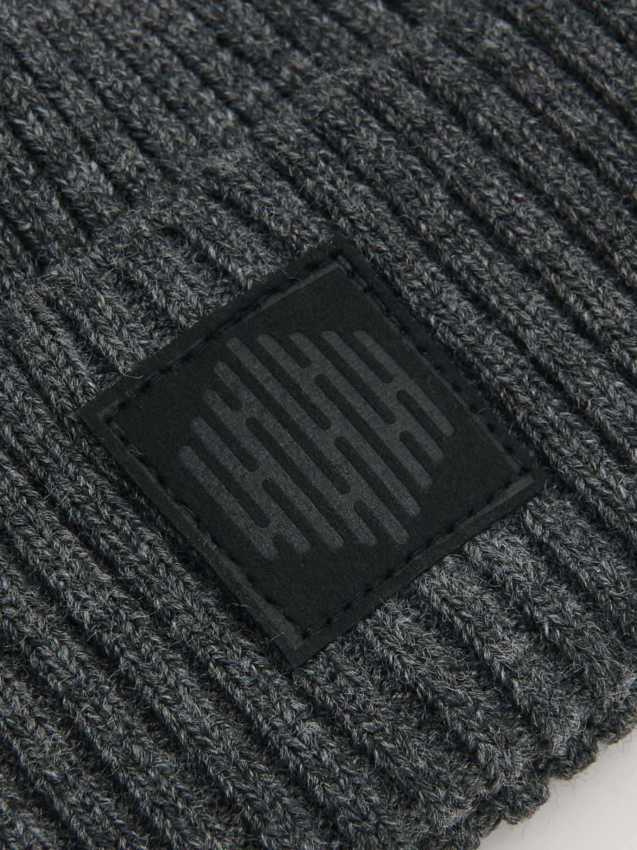 Beanie with patch - dark grey - RESERVED - 2