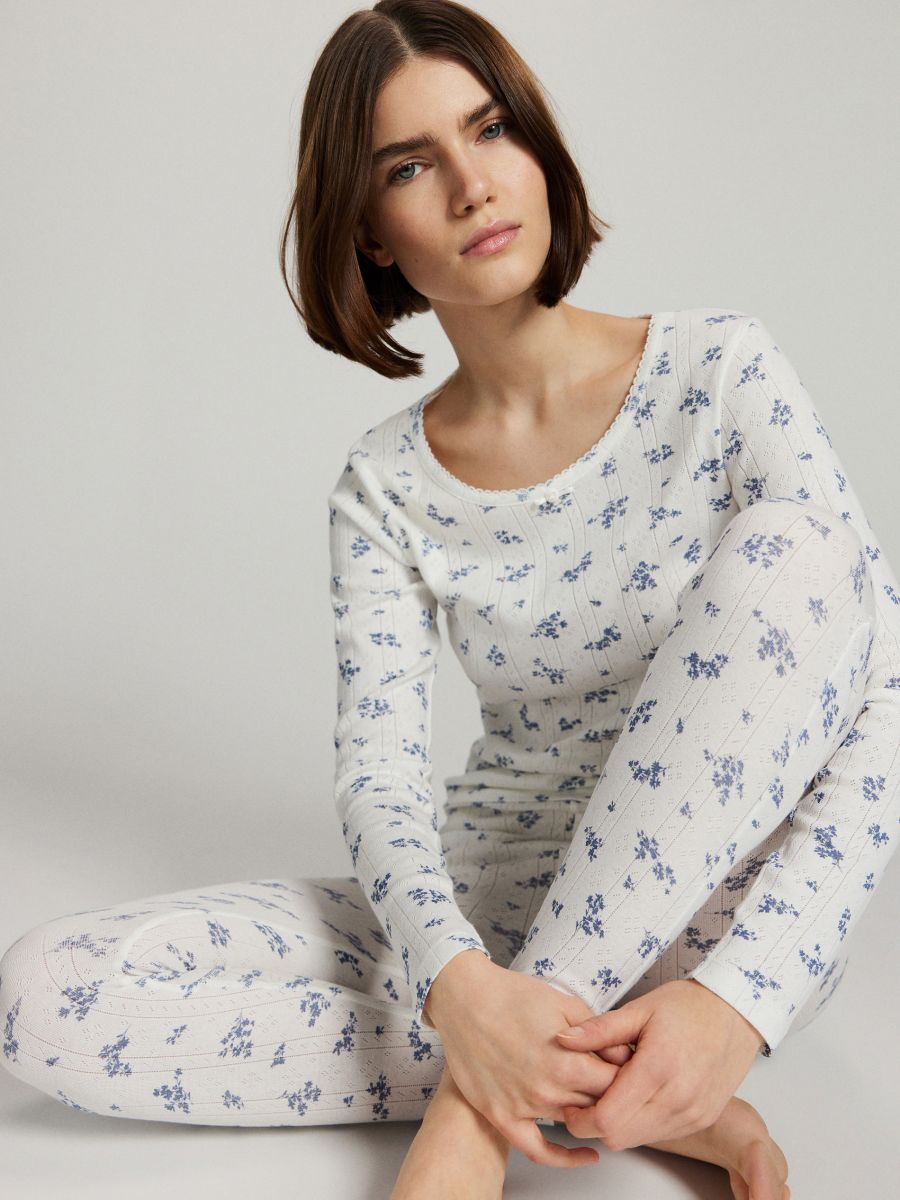 Pijama din două piese cu imprimeu floral - crem - RESERVED