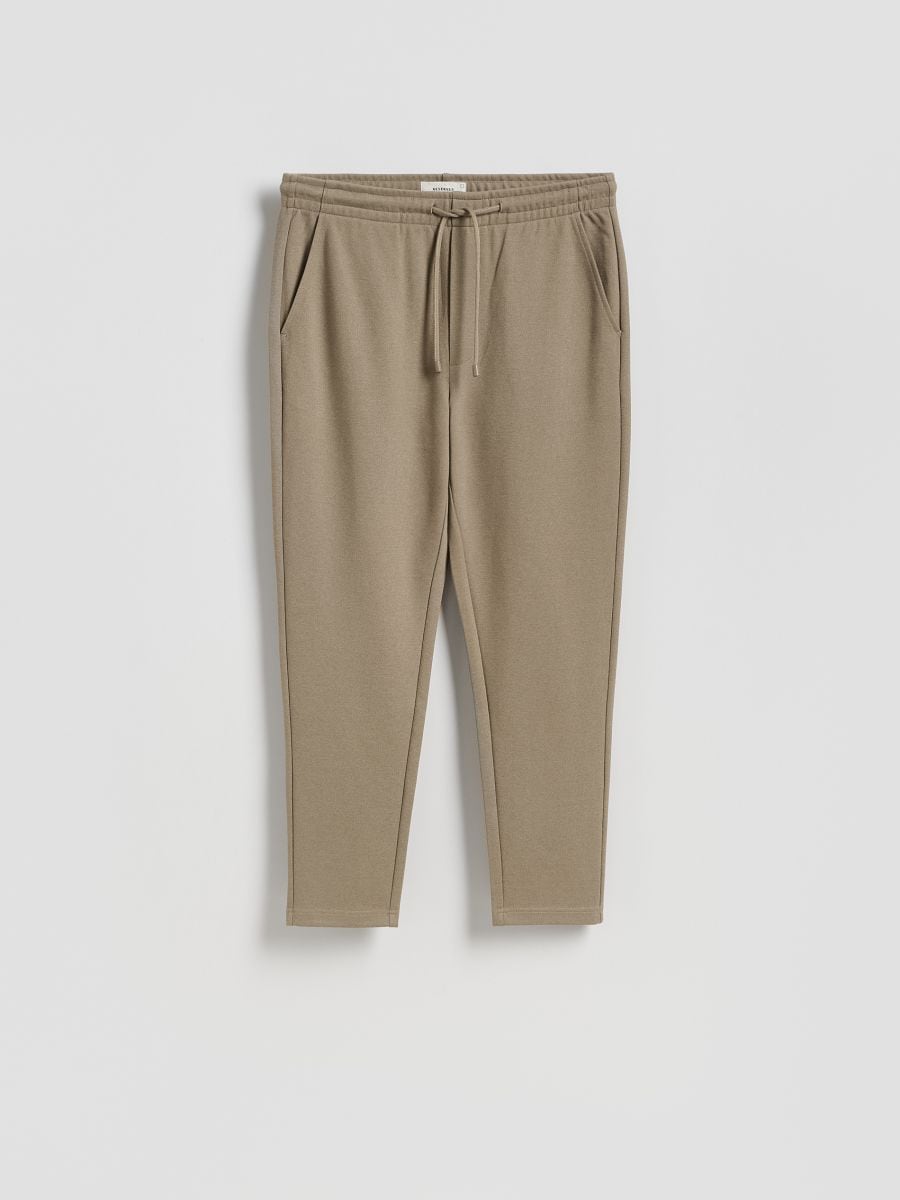 Byxor i regular fit - BEIGE - RESERVED