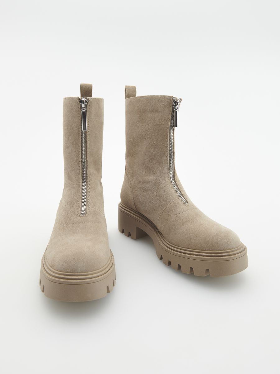 Bottines en daim à fermetures zippées - Beige - RESERVED - 3