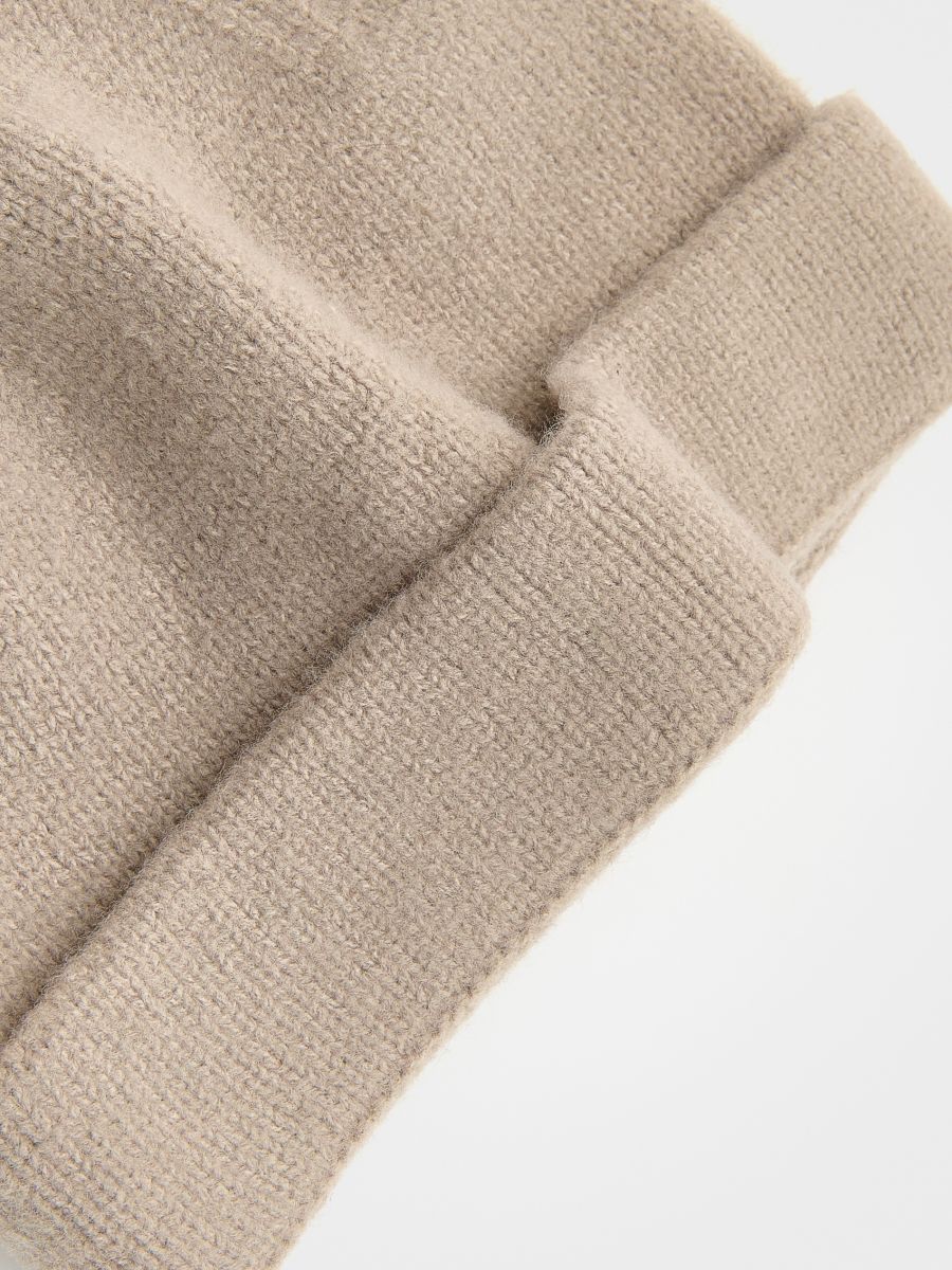Beanie i uldblanding - beige - RESERVED - 2