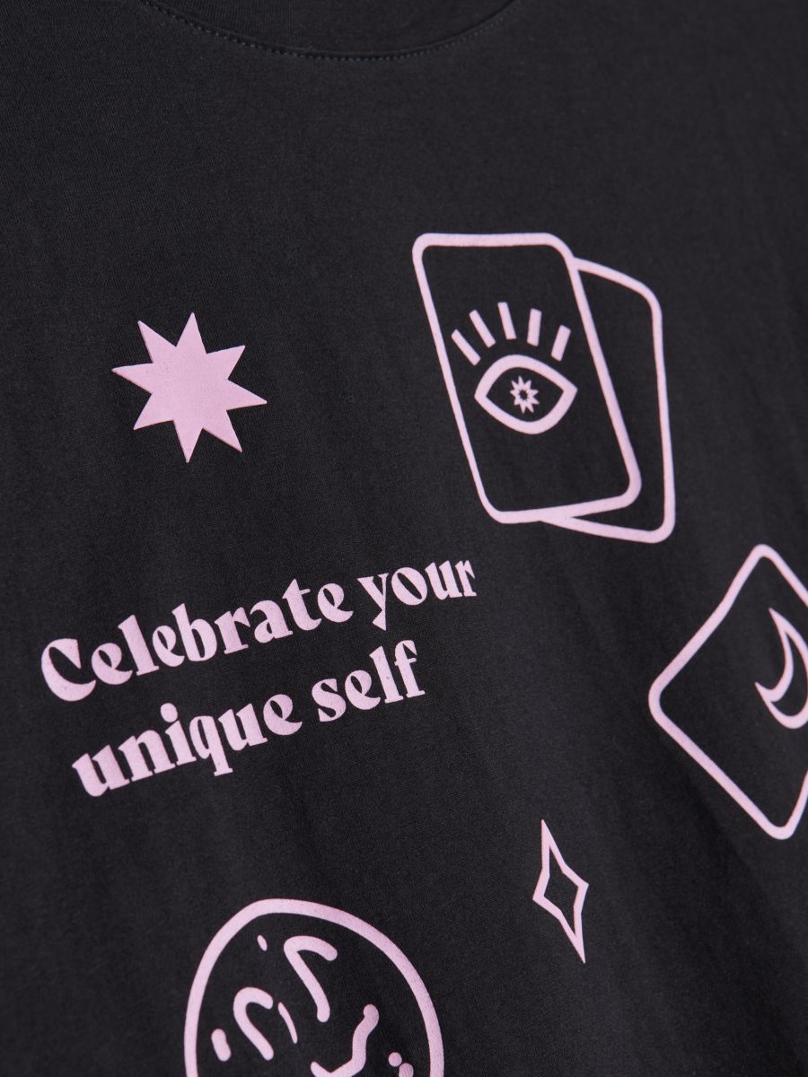 Oversized T-shirt with minimalist print - black - RESERVED - 4