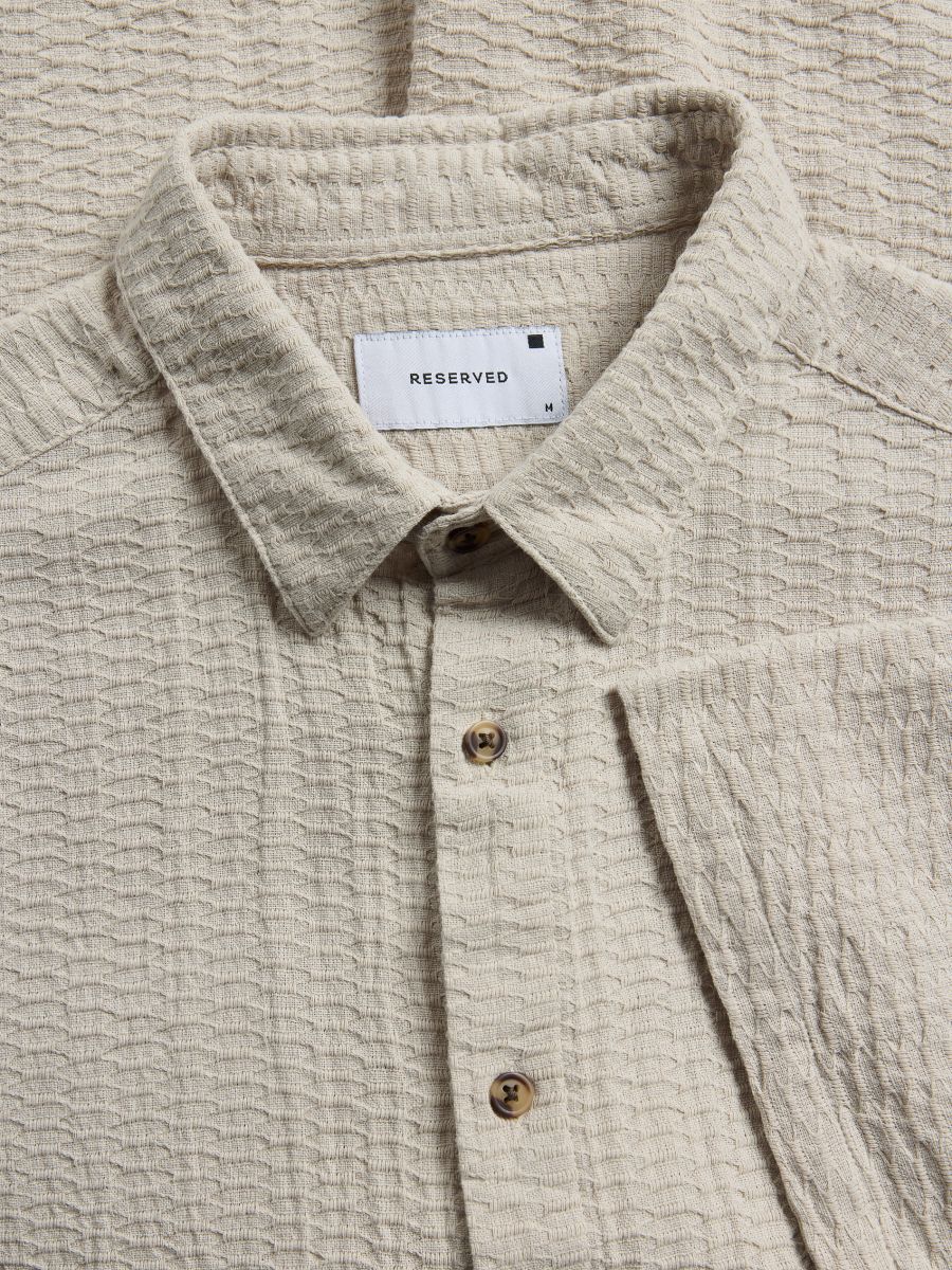 Hemd im Regular-Fit aus Strukturstoff - beige - RESERVED - 5