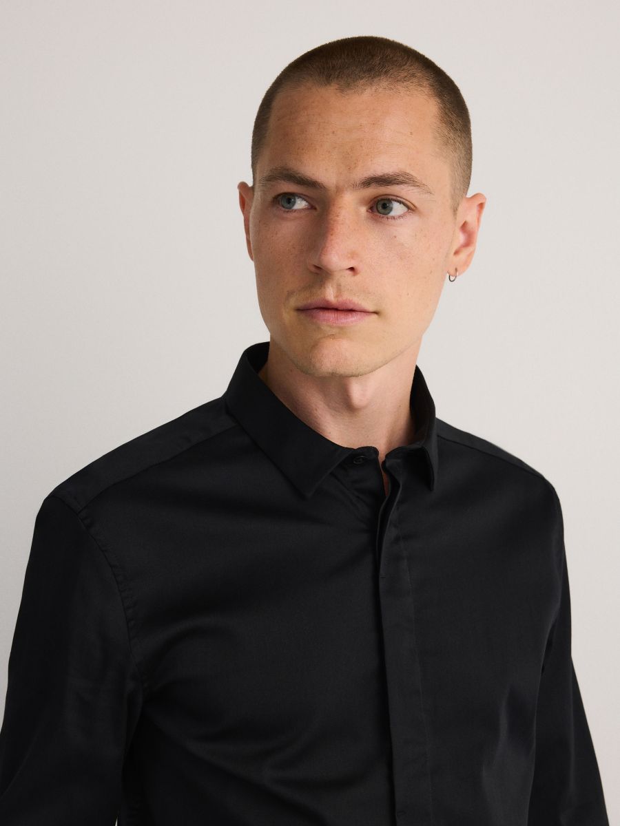 Chemise simple ultra-ajustée - Noir - RESERVED