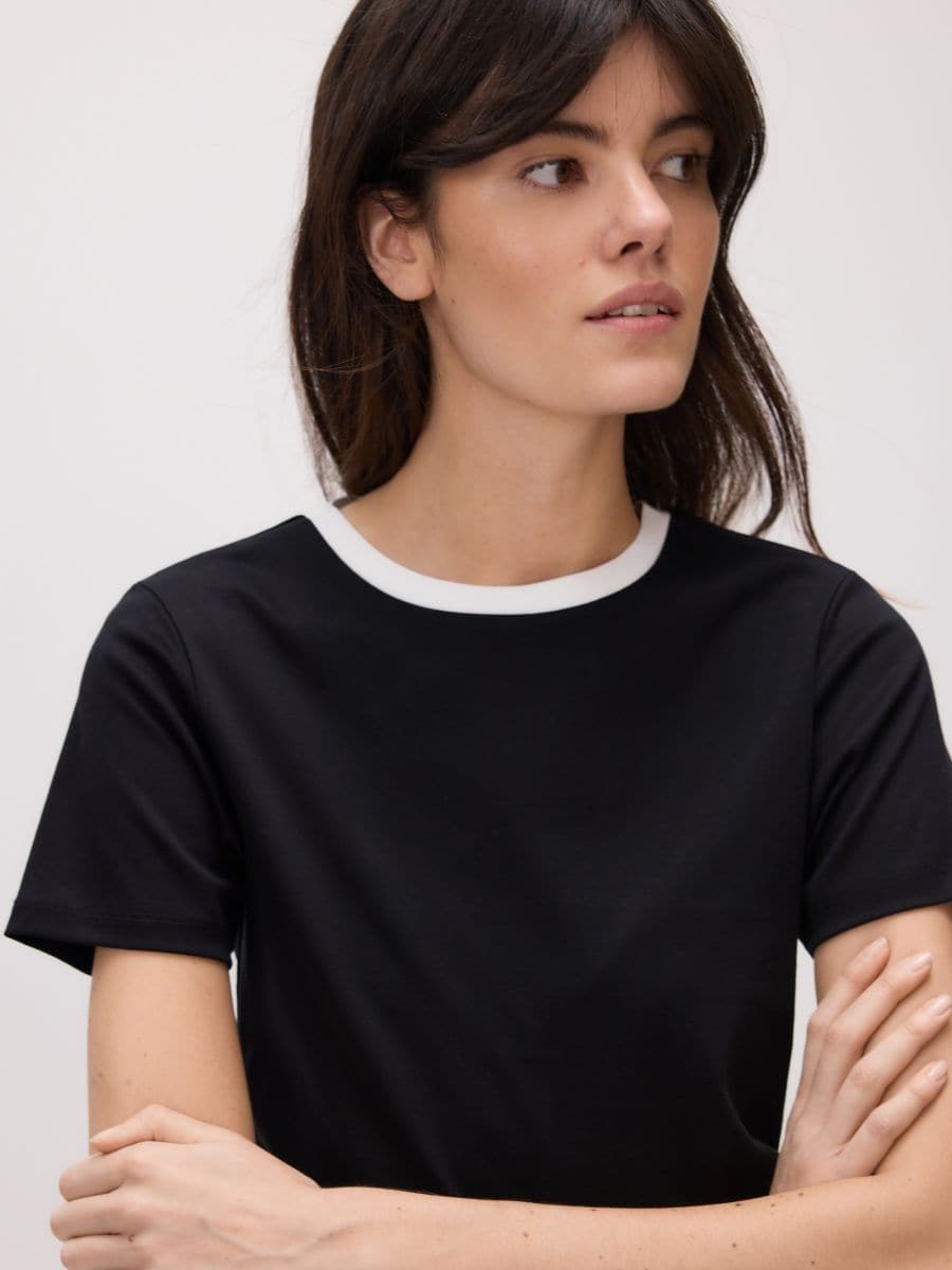 Regular fit T-shirt with contrasting trimming - black - RESERVED - 2