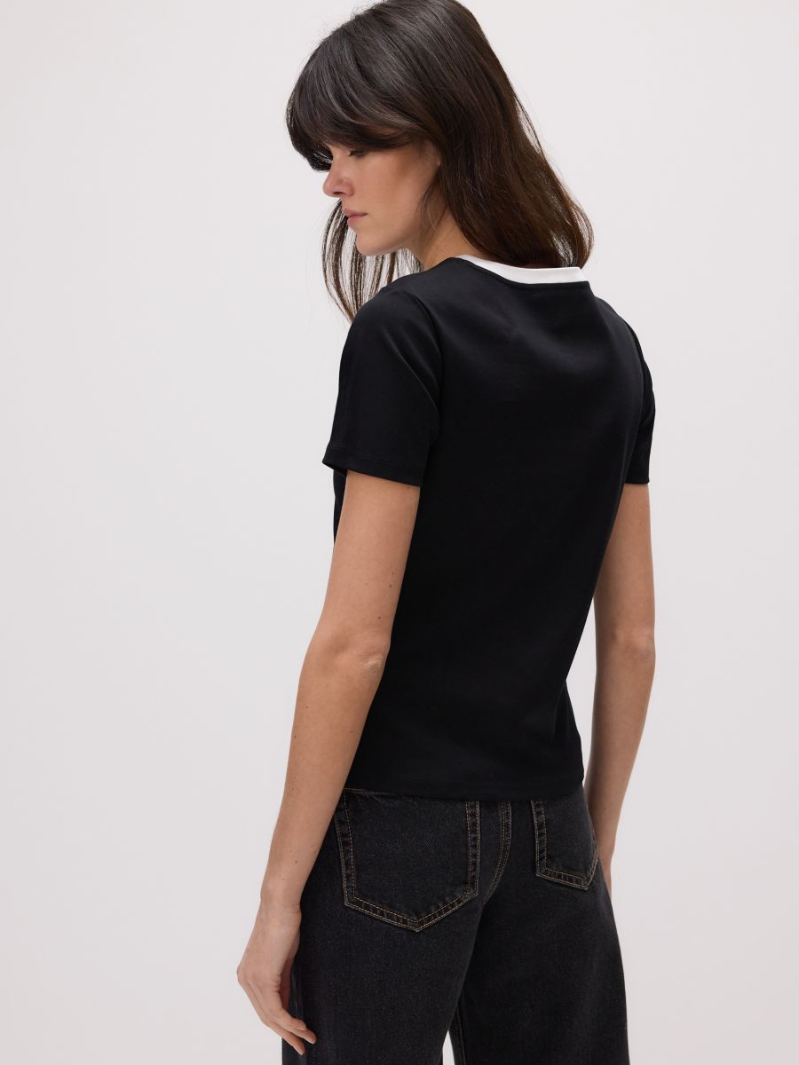 Regular fit T-shirt with contrasting trimming - black - RESERVED - 3