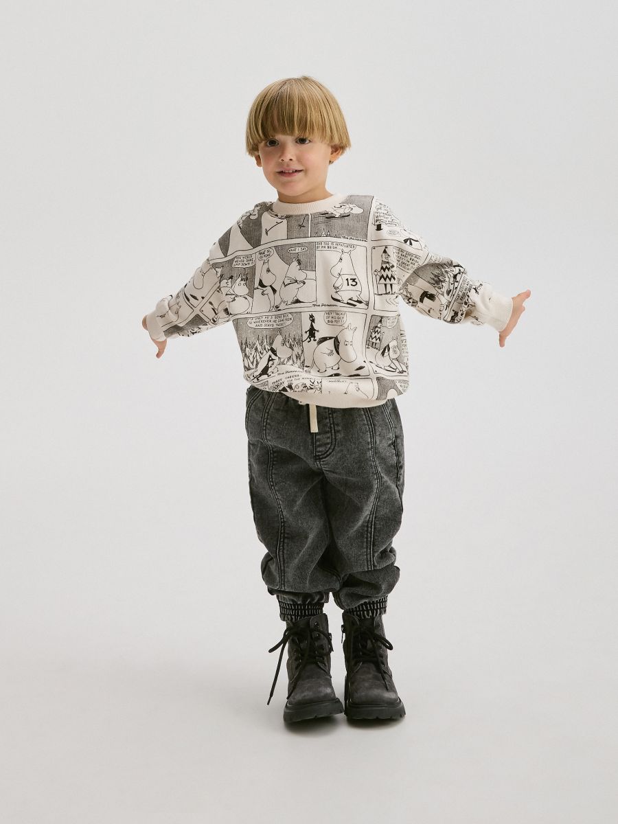 BOYS` SWEATSHIRT - CRÈME - RESERVED