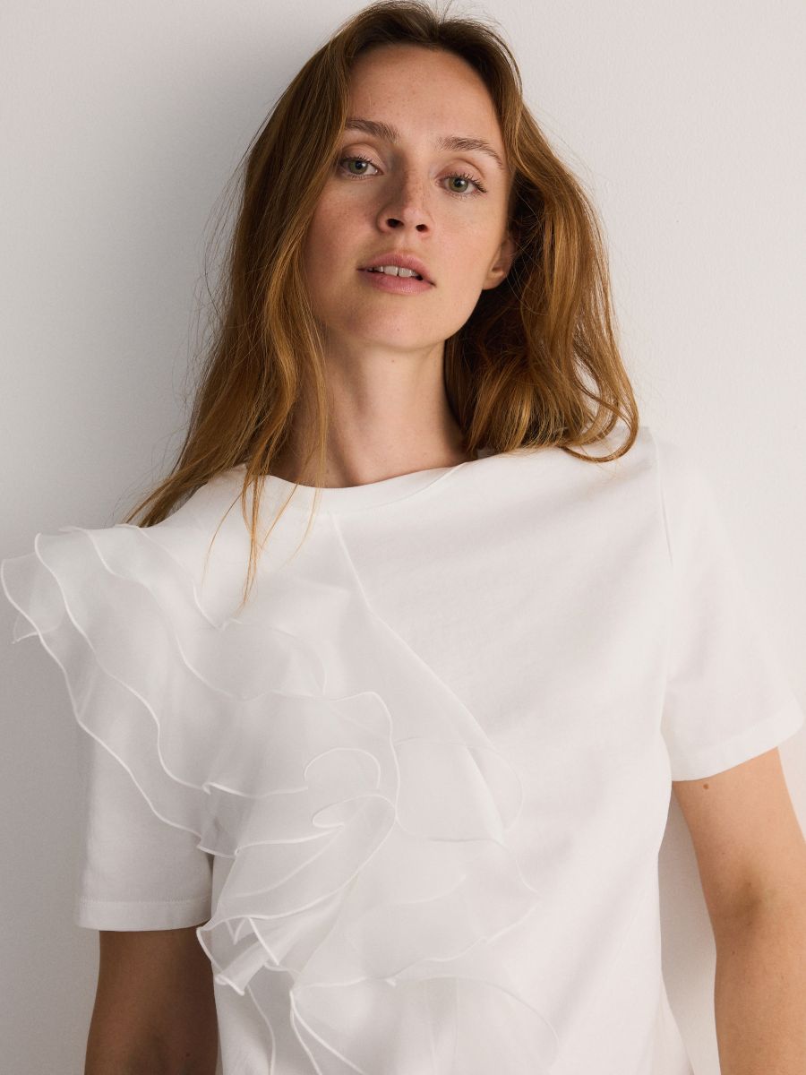 T-shirt with decorative ruffle detail - white - RESERVED