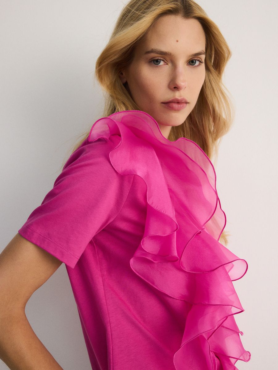 T-shirt with decorative ruffle detail - pink - RESERVED