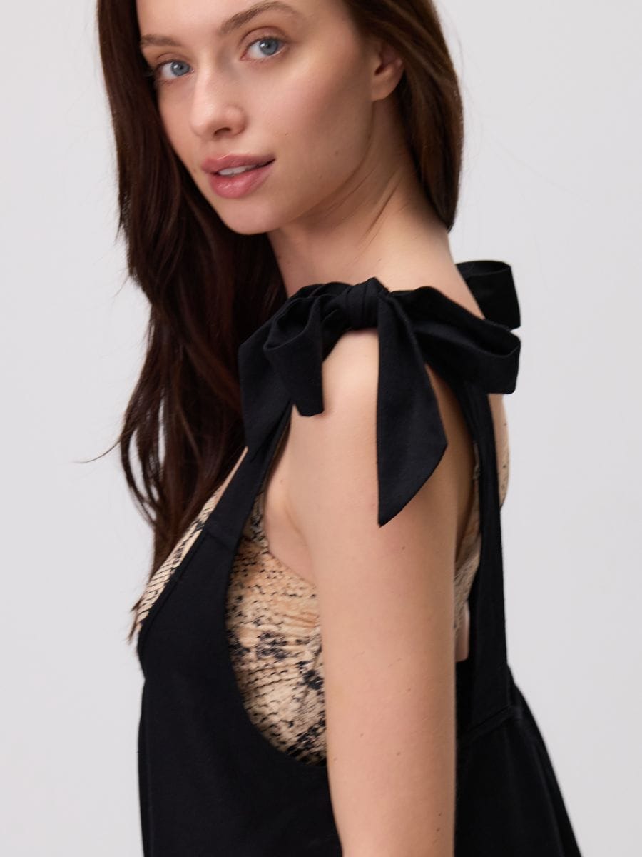 Beach cover-up with linen blend - black - RESERVED - 3