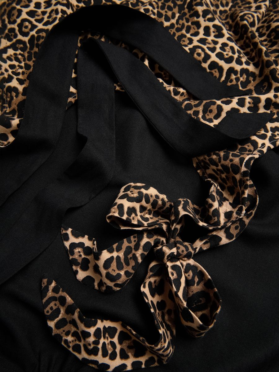 Beach cover-up with linen blend - black - RESERVED - 6
