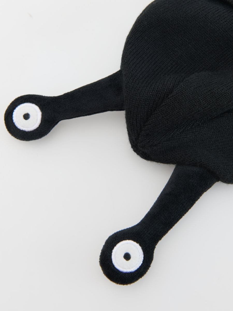 Knitted beanie - black - RESERVED - 3