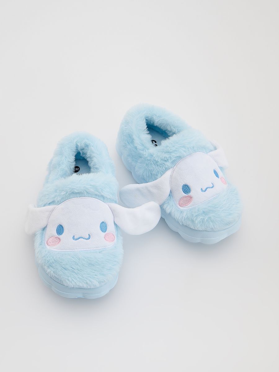 LADIES` SLIPPERS - light blue - RESERVED