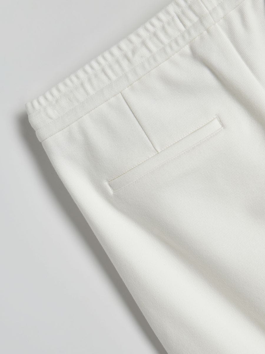 Regular shorts - cream - RESERVED - 2