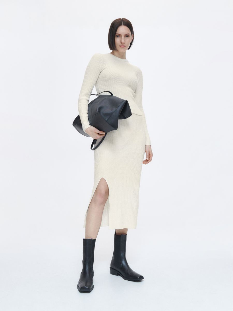 Midi skirt with split - nude - RESERVED - 2
