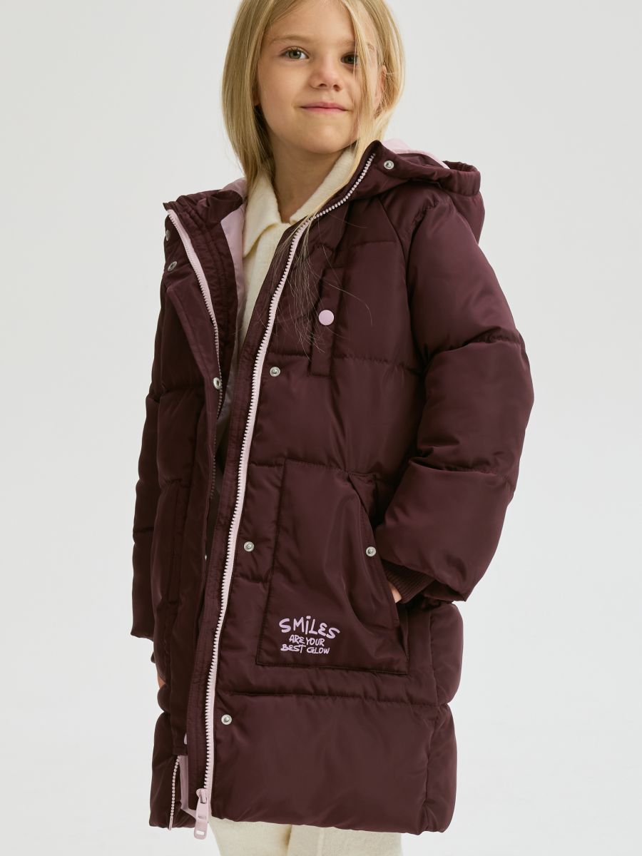 Дълго капитонирано палто с качулка - кестеняв - RESERVED