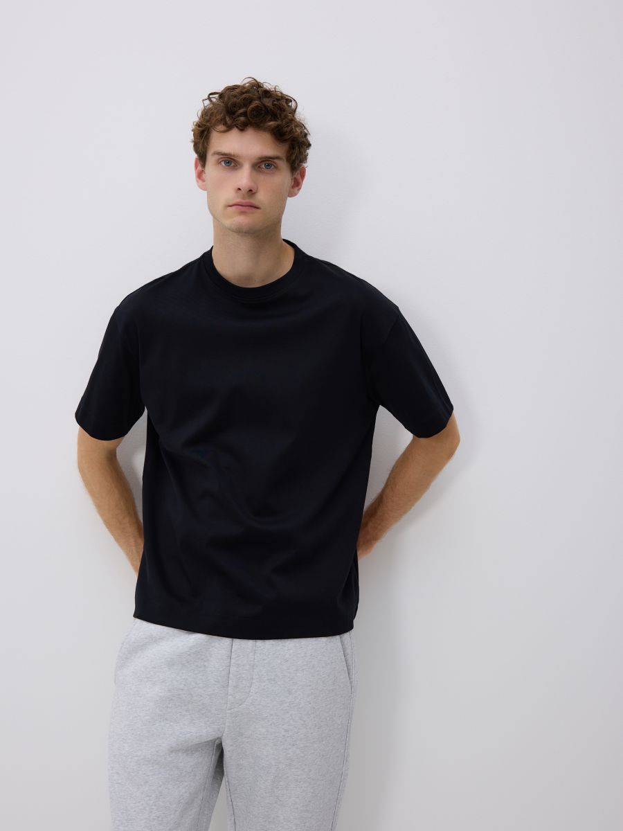 Boxy t-shirt in mercerized cotton - black - RESERVED