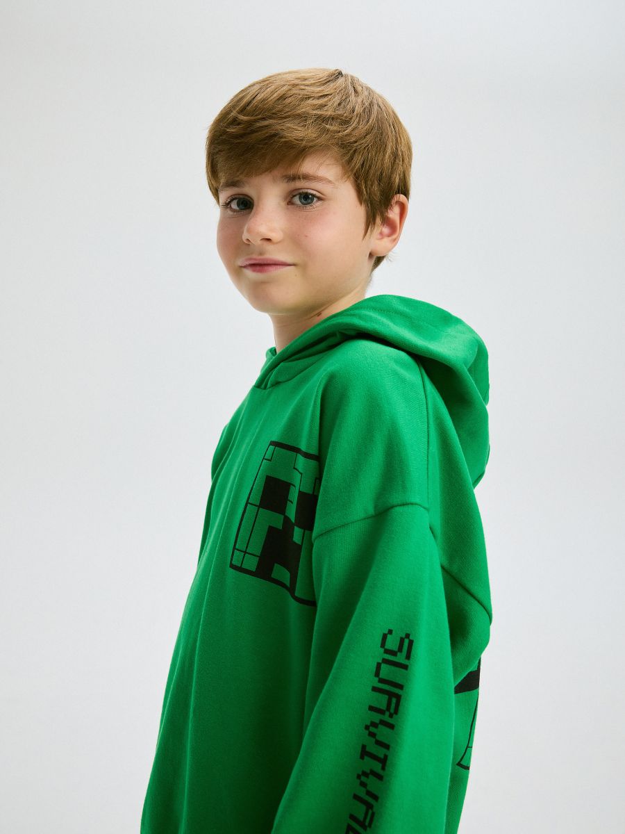 BOYS` SWEATSHIRT - GRÖN - RESERVED