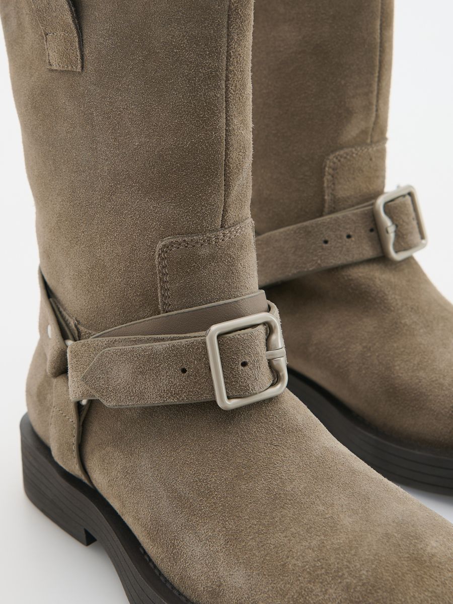 LADIES` ANKLE BOOTS - light olive - RESERVED - 6