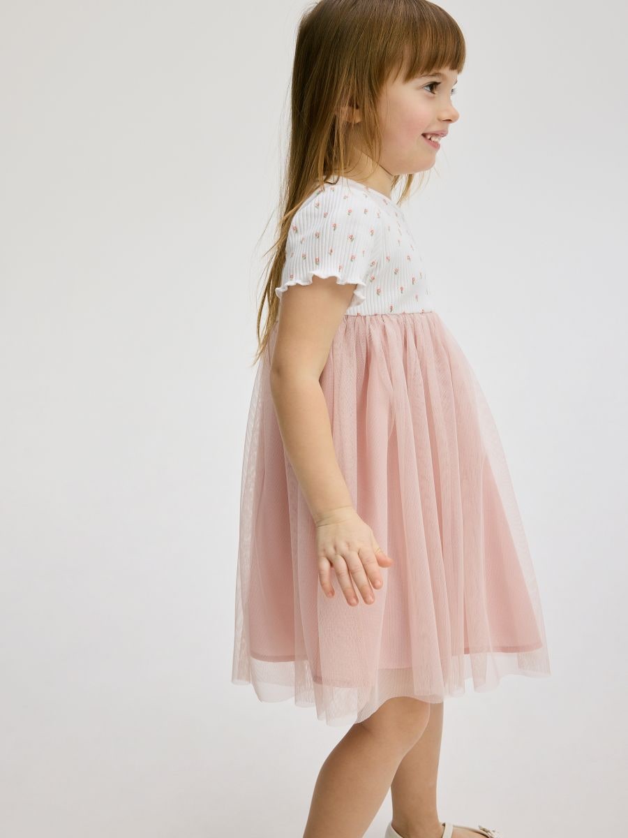 Robe avec bas en tulle - rose pastel - RESERVED