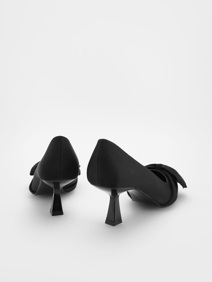 Kitten heel pumps - black - RESERVED - 4